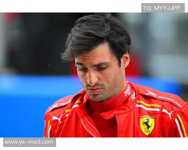 全球超级足球明星的传奇之路与梦想追逐的感人故事