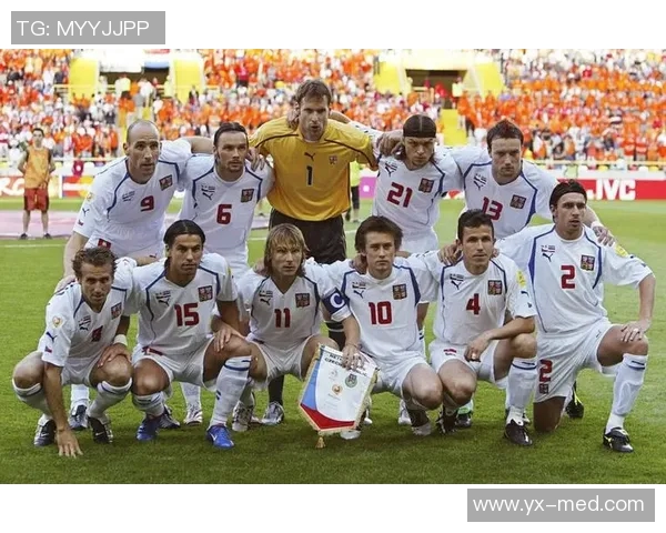 回顾98年捷克足球明星的辉煌历程与传奇时刻