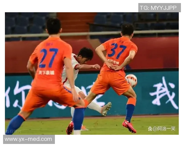 成都网球队的战术解析与控制体系探讨之道 成都网球队的战术解析与控制体系探讨之道